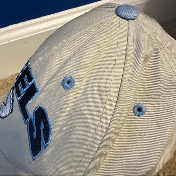 UNC Tar Heels Captivating Adjustable Ball Cap Hat Beige Carolina Blue Heel Logo - Picture 7 of 7